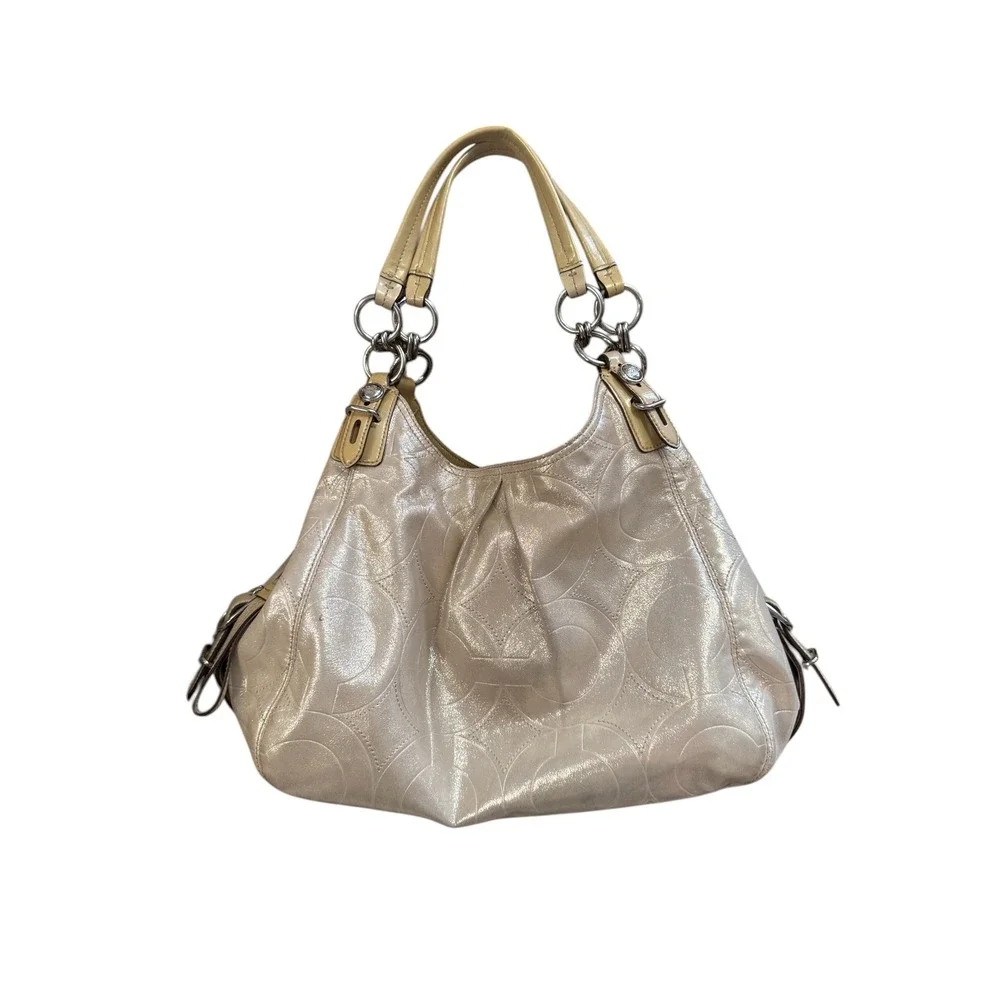 Coach art hobo